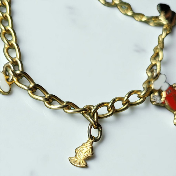 Jelly Belly Factory Charm Bracelet – Vintage Late '90s Gold Dangle | Y2K Jewelry - Picture 15 of 15